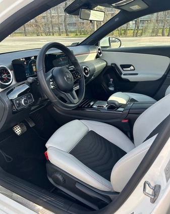 Mercedes-Benz Klasa A cena 87000 przebieg: 112000, rok produkcji 2019 z Warszawa małe 79